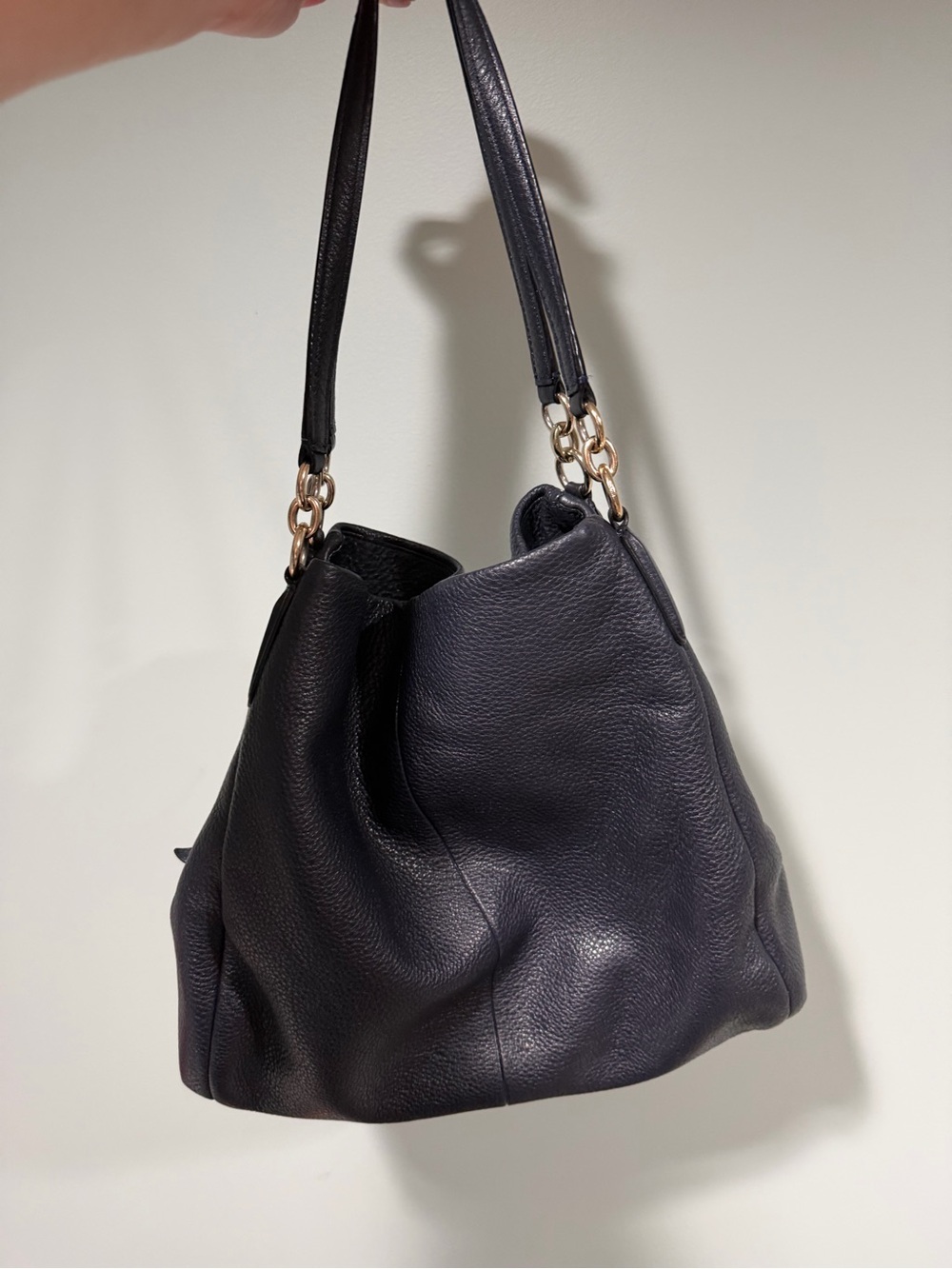 Coach Pebbled Leather Shoulder Bag in Navy Blue and Gold hardware - Picture 2 of 8